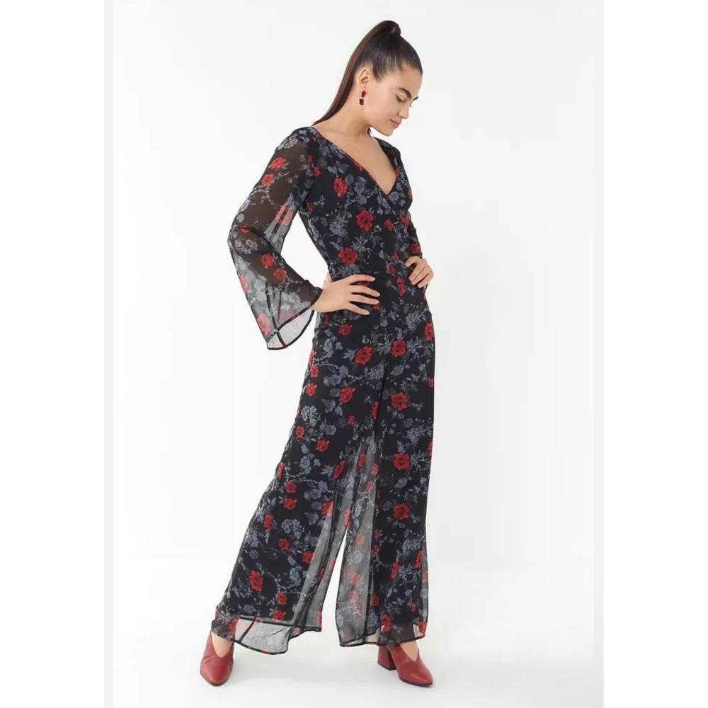 Ali & Jay Black Floral Chiffonβ Wide Leg Jumpsuit Bell Sleeve V-Neck Small
